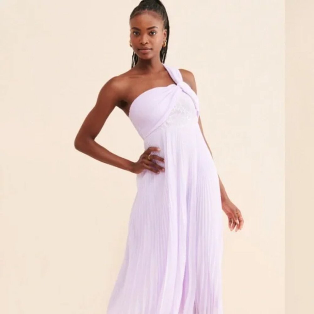 Vineet Bahl’s Pleated Lace Midi Dress Lavender Lilac - Picture 2 of 5